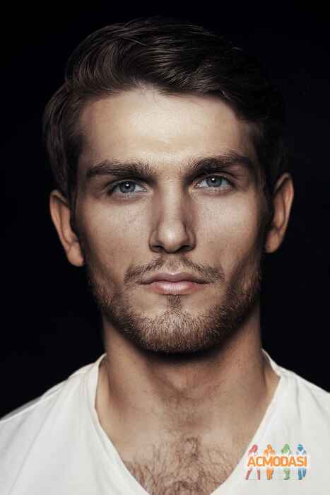 Андрей   фото №659242. Загружено 26 Мая 2014