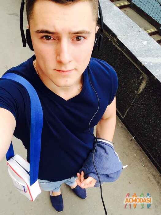 Влад Охремчук Дмитриевич фото №874079. Загружено 15 Июня 2015