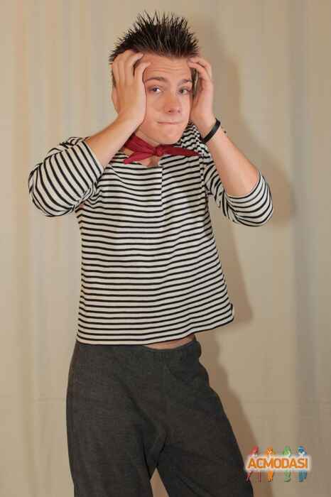 Виталий Викторович Маринков фото №322616. Загружено 09 Января 2013