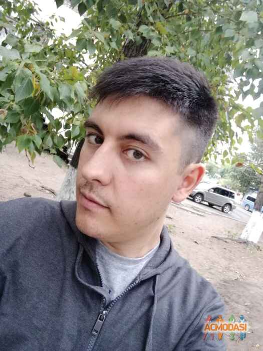 Максим  Новиков фото №1328349. Загружено 01 Июня 2018