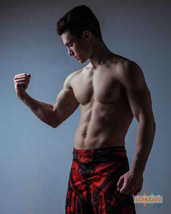 Руслан  Арзуманов фото №1701324. Загружено 22 Апреля 2021