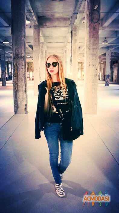 Yulia  Dovgan фото №934084. Загружено 10 Октября 2015