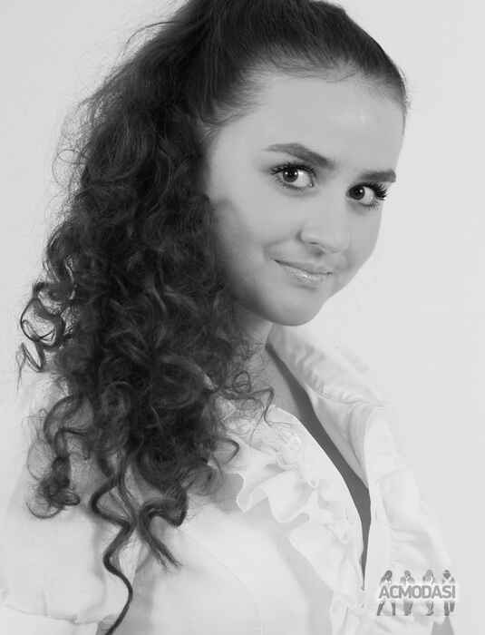 Арина Андреевна Игнатишина фото №525509. Загружено 04 Ноября 2013