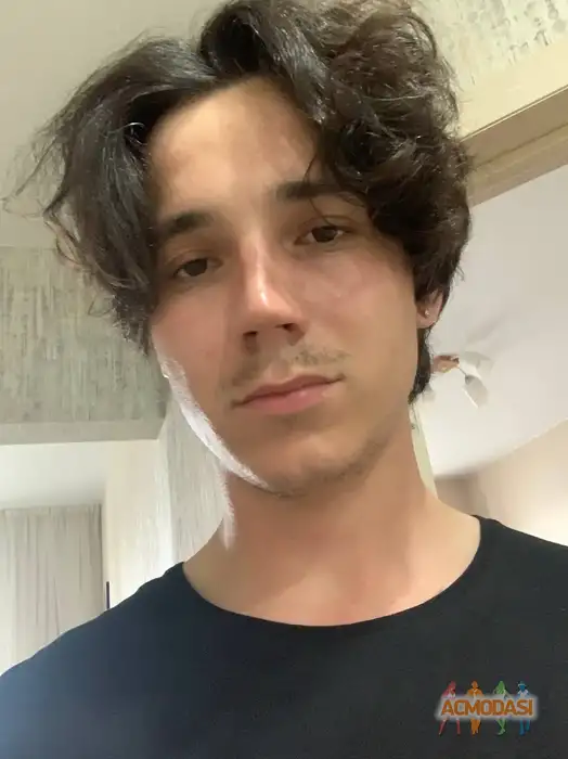 Илья  Тонких фото №1941901. Загружено 20 Ноября 2025