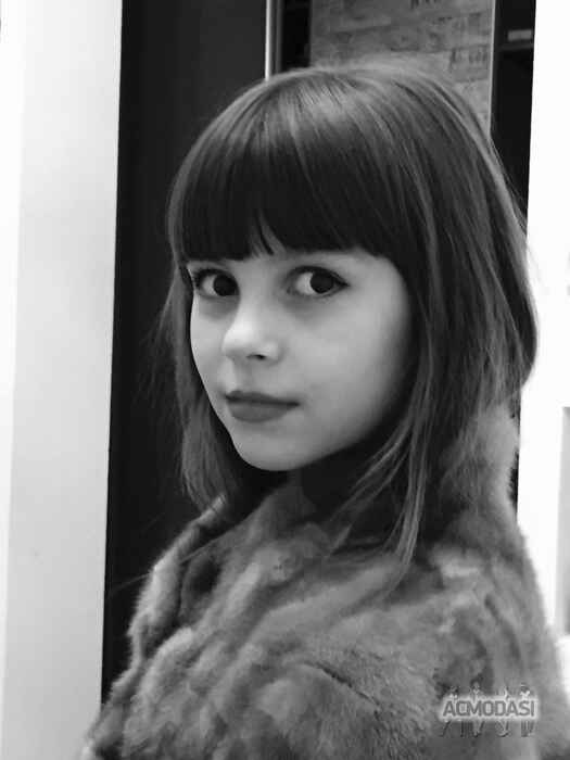 Вероника   фото №1006613. Загружено 06 Марта 2016