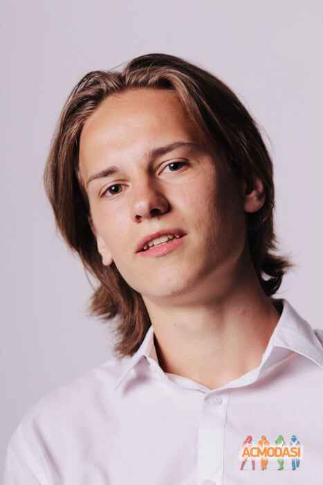 Артём Павлович Зубков фото №1503027. Загружено 23 Августа 2019