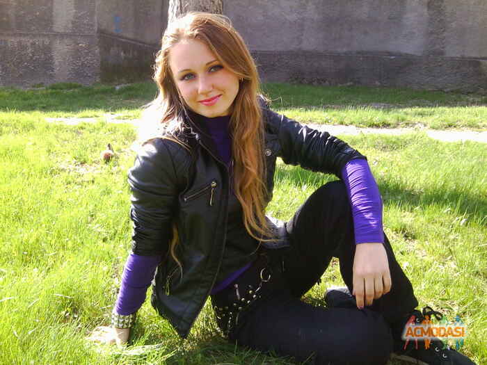 Анна  Юрьевна фото №402332. Загружено 06 Мая 2013