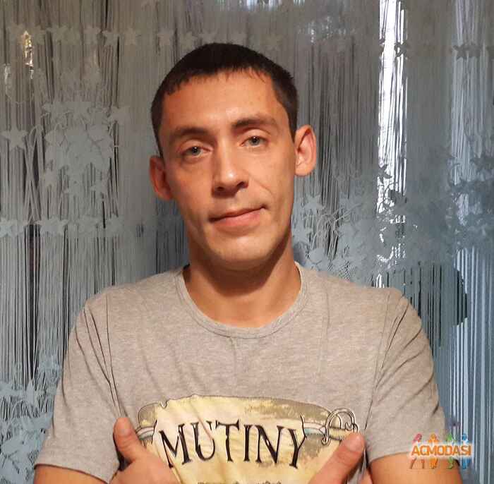 Женя  Сургут фото №596806. Загружено 13 Февраля 2014