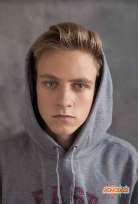 Максим  Казанцев фото №1532694. Загружено 28 Октября 2019