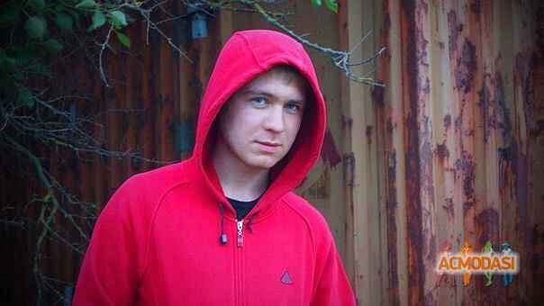 Денис Леонидович Става фото №842105. Загружено 31 Марта 2015