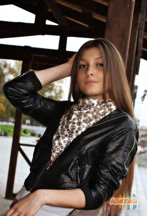 Moйш Диана Васильевна фото №263371. Загружено 01 Октября 2012