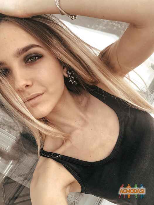 Алина Дмитриевна Ярыгина фото №1539745. Загружено 15 Ноября 2019