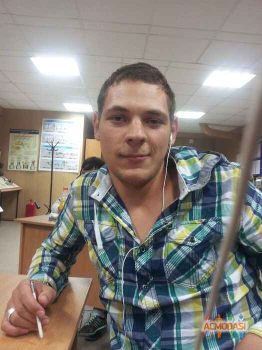 Юрий Юрьевич Якимович фото №533570. Загружено 15 Ноября 2013