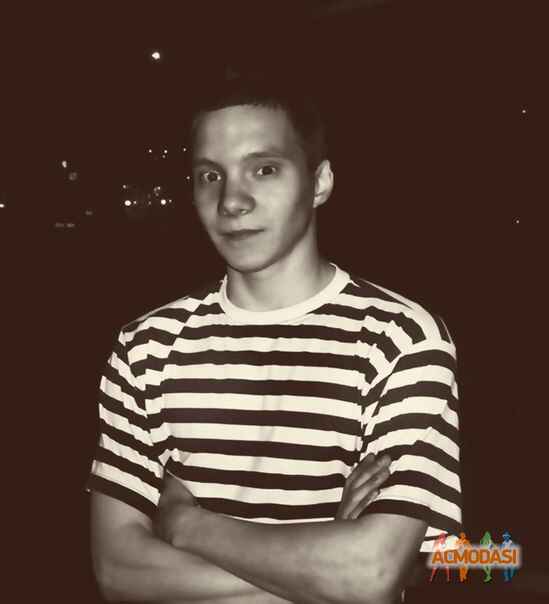 Александр Владимирович Макаров фото №517624. Загружено 24 Октября 2013