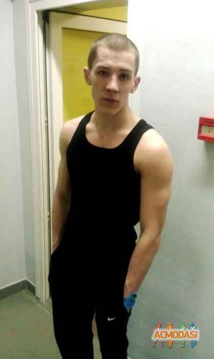 Артём   фото №656537. Загружено 21 Мая 2014