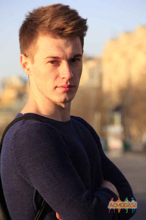 Роман Анатольевич М фото №857120. Загружено 04 Мая 2015