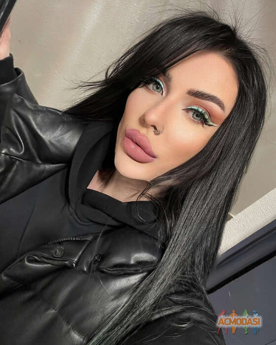 Вероника  Бабаян фото №1840601. Загружено 02 Февраля 2023