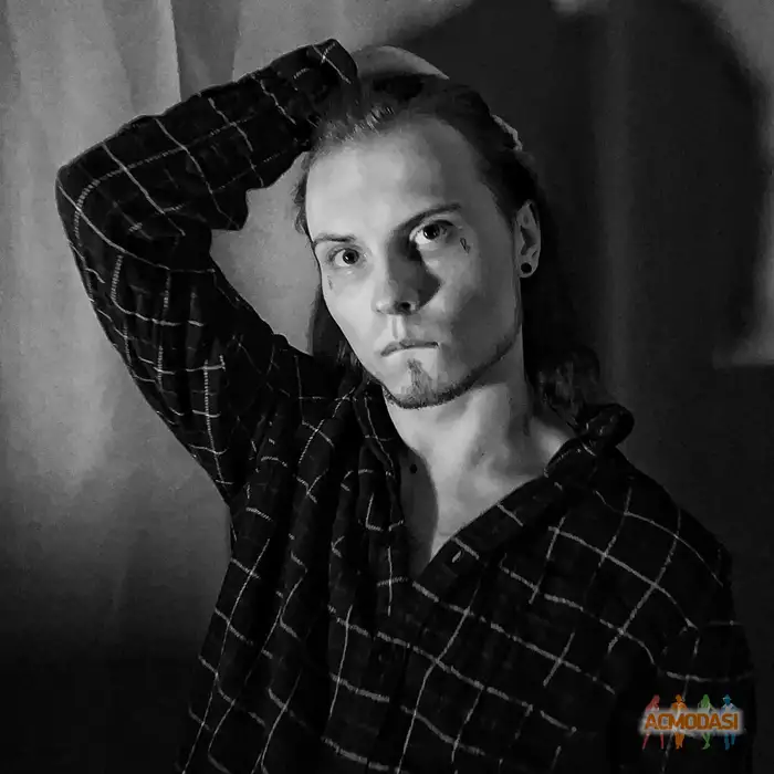 Владислав Вадимович Шидловский фото №1940834. Загружено 07 Ноября 2025