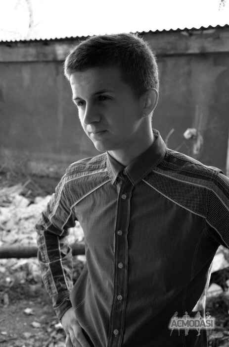 Владислав Олегович Суслик фото №570597. Загружено 14 Января 2014