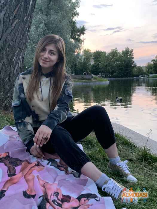 Сенси Мила Сенси фото №1613972. Загружено 28 Июня 2020