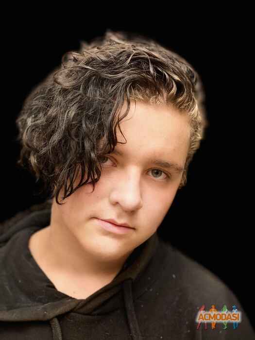 Владимир   фото №1631219. Загружено 20 Августа 2020