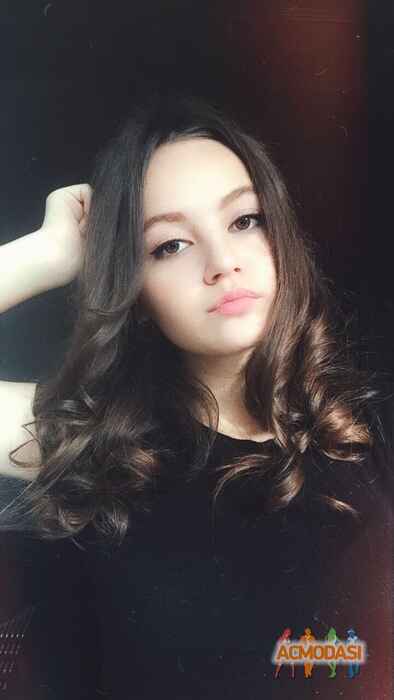 Лола Умирбек кизи Жуманиезова фото №1511110. Загружено 14 Сентября 2019