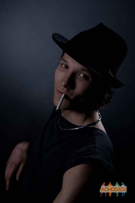 Ильяс  Бейшеналиев фото №272555. Загружено 16 Октября 2012