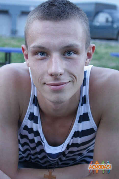 Максим Андреевич Тепляков фото №186885. Загружено 19 Апреля 2012