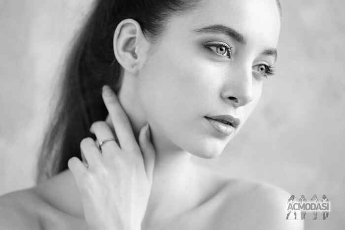 Kristina   фото №1233364. Загружено 03 Октября 2017