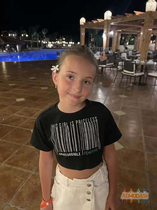 Теона   фото №1940654. Загружено 05 Ноября 2025