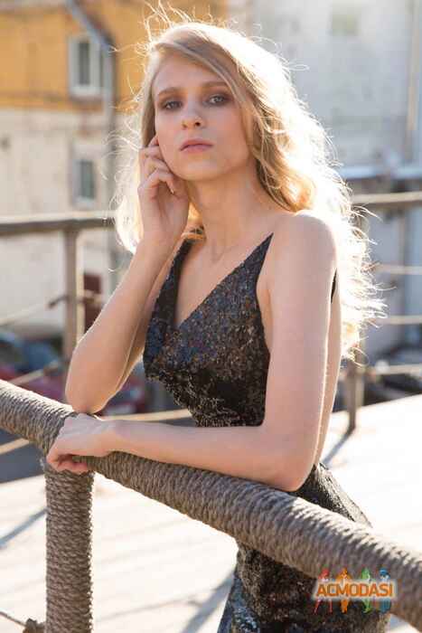 Влада Валерьевна Овсянникова фото №1243579. Загружено 29 Октября 2017