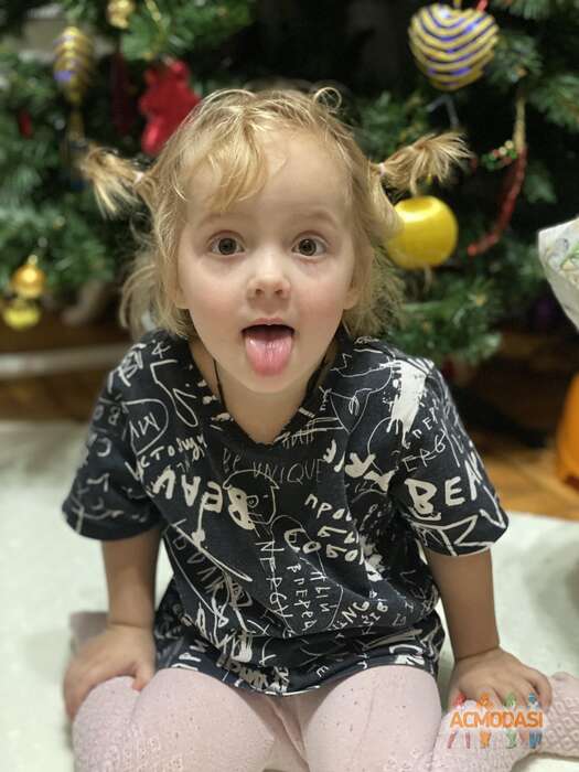 Каролина  Линникова фото №1846432. Загружено 08 Марта 2023