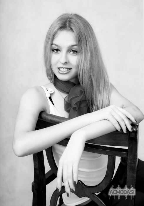 Юлия   фото №402469. Загружено 07 Мая 2013