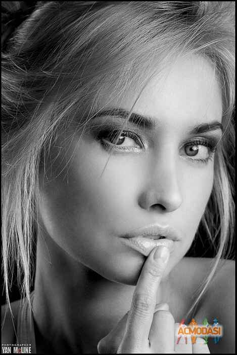 Анна   фото №71903. Загружено 15 Сентября 2011
