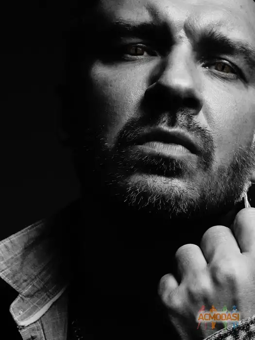 Владислав Юрьевич Есин фото №1942566. Загружено 28 Ноября 2025