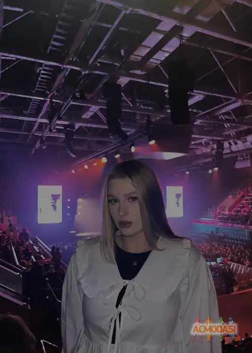 Ксения  Эпова фото №1939348. Загружено 23 Октября 2025