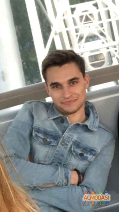 Максим   фото №1501381. Загружено 19 Августа 2019