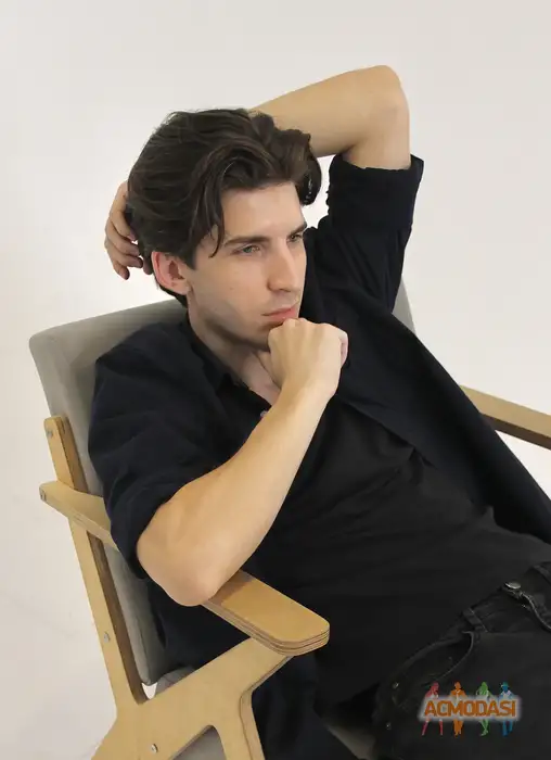 Максим  Адылин фото №1936513. Загружено 17 Сентября 2025