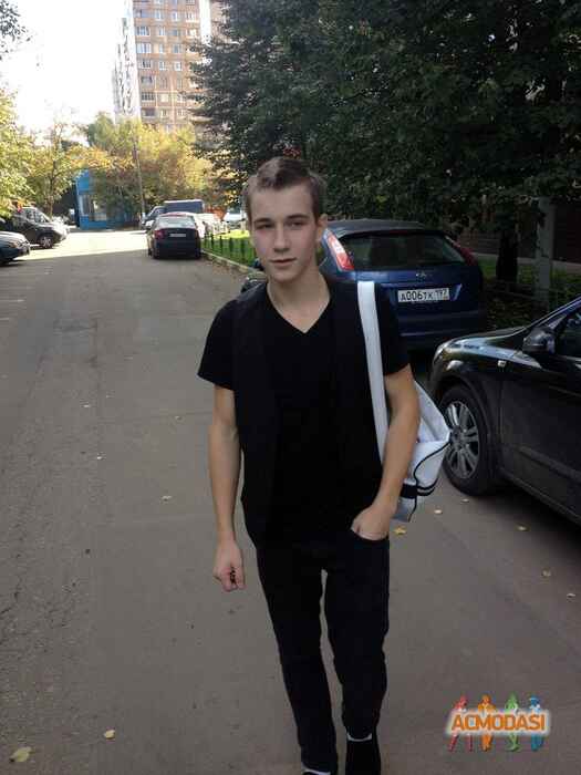 Севостьянов Владислав Викторович фото №310165. Загружено 15 Декабря 2012