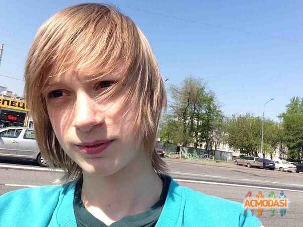 Женевьева  Захарина фото №832482. Загружено 10 Марта 2015