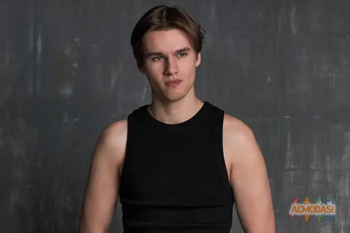 Сергей Владимирович Виноградов фото №1944407. Загружено 31 Декабря 2025