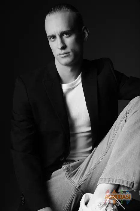 Владимир  Певнев фото №1935733. Загружено 07 Сентября 2025