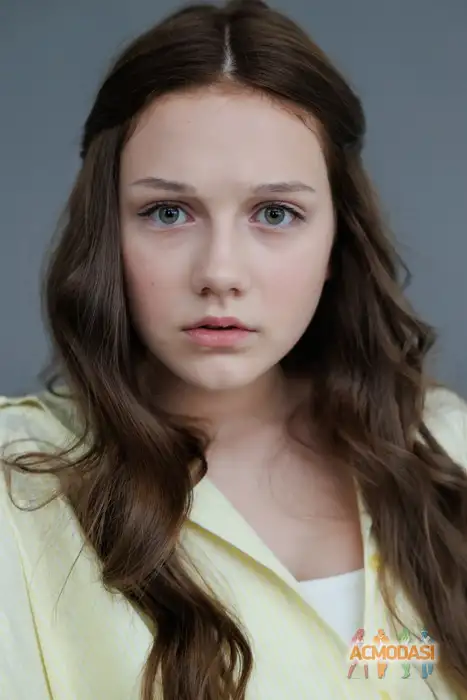 Злата Евгеньевна Сайфиева фото №1942571. Загружено 28 Ноября 2025