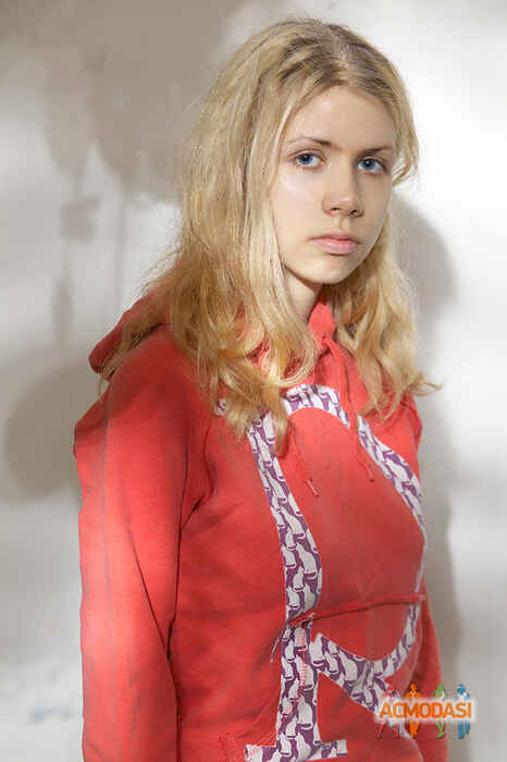 Lucie  Delacroix фото №525519. Загружено 05 Ноября 2013