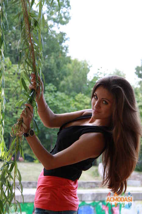 Юлия   фото №277346. Загружено 25 Октября 2012