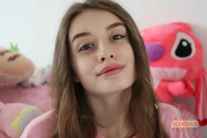 Алина  Назарова фото №1648862. Загружено 22 Октября 2020