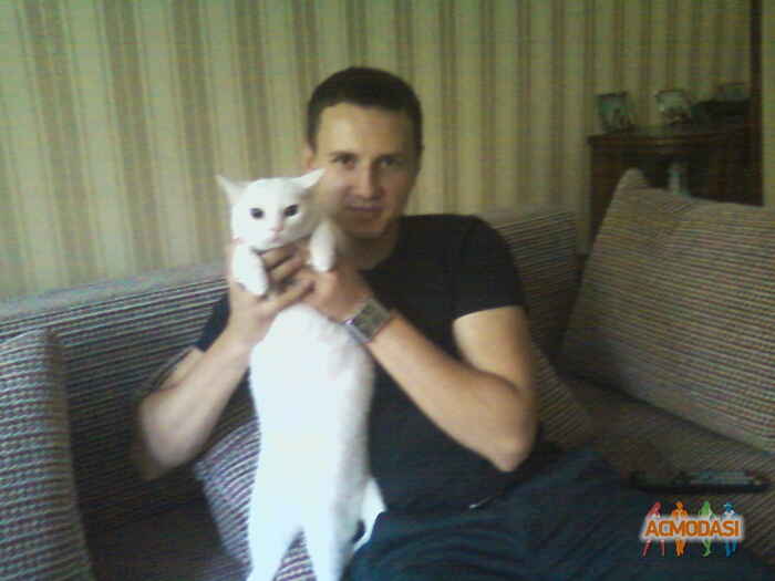 Максим   фото №304530. Загружено 05 Декабря 2012