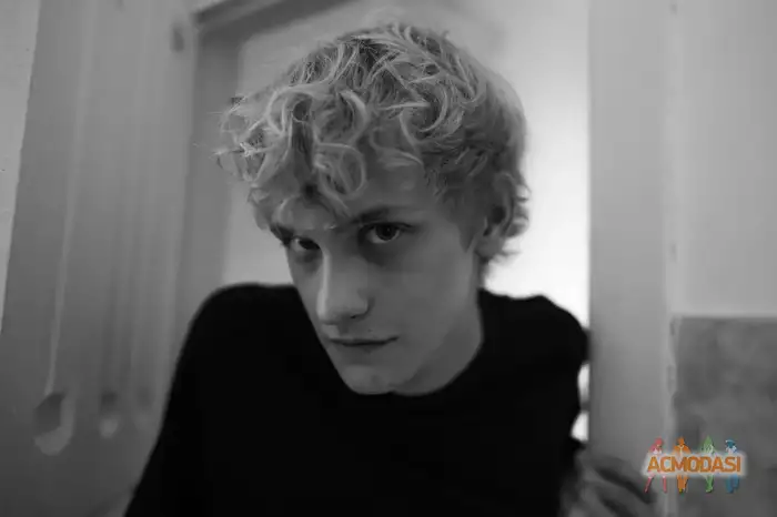 Тимофей  Маринов фото №1939723. Загружено 28 Октября 2025