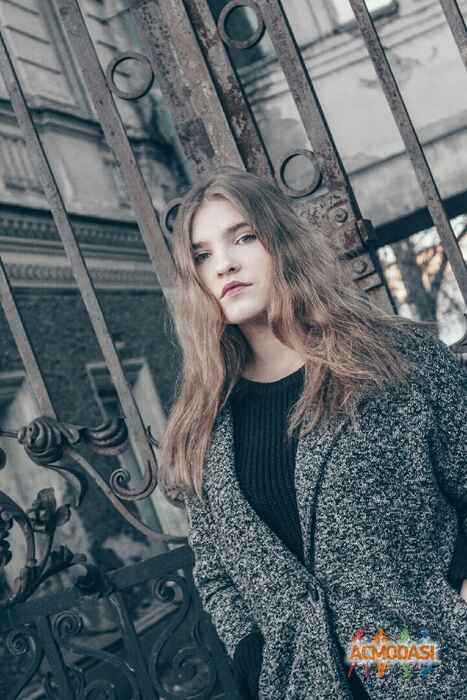 Карина Викторовна Елесина фото №1448607. Загружено 17 Апреля 2019