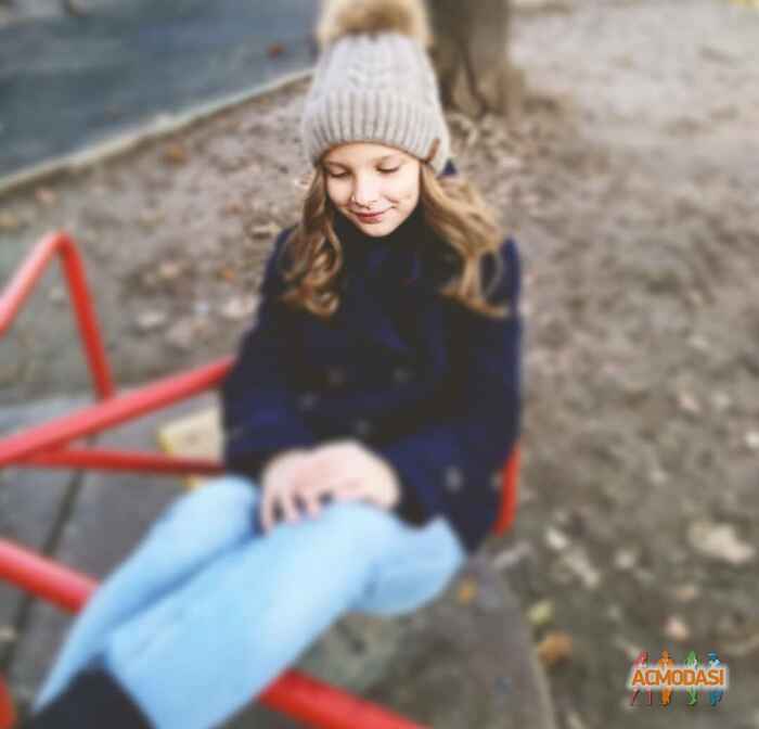 Арина Артёмовна Школьникова фото №1485878. Загружено 15 Июля 2019